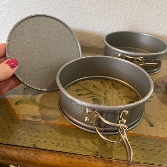 Small Cheesecake Baking Forms - Picture 2 of 4